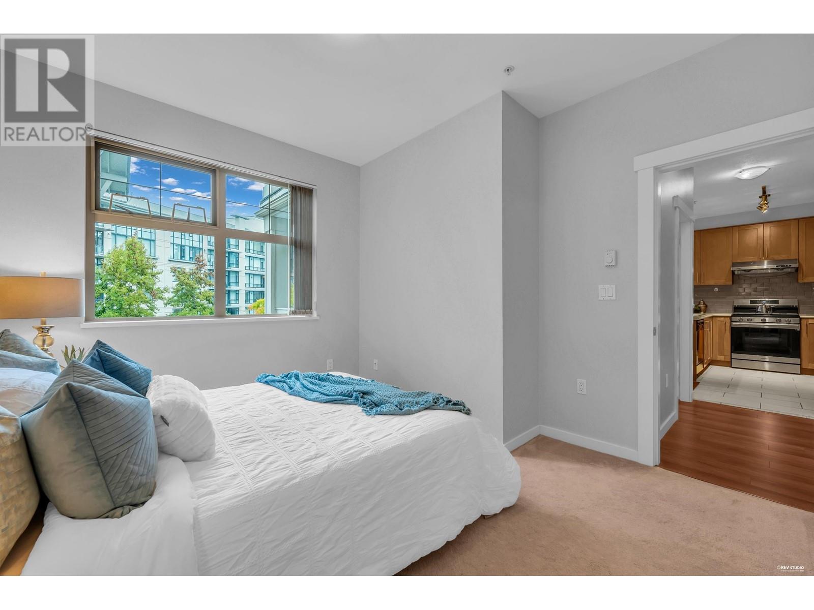 Listing Picture 16 of 34 : 311 4883 MACLURE MEWS, Vancouver / 溫哥華 - 魯藝地產 Yvonne Lu Group - MLS Medallion Club Member