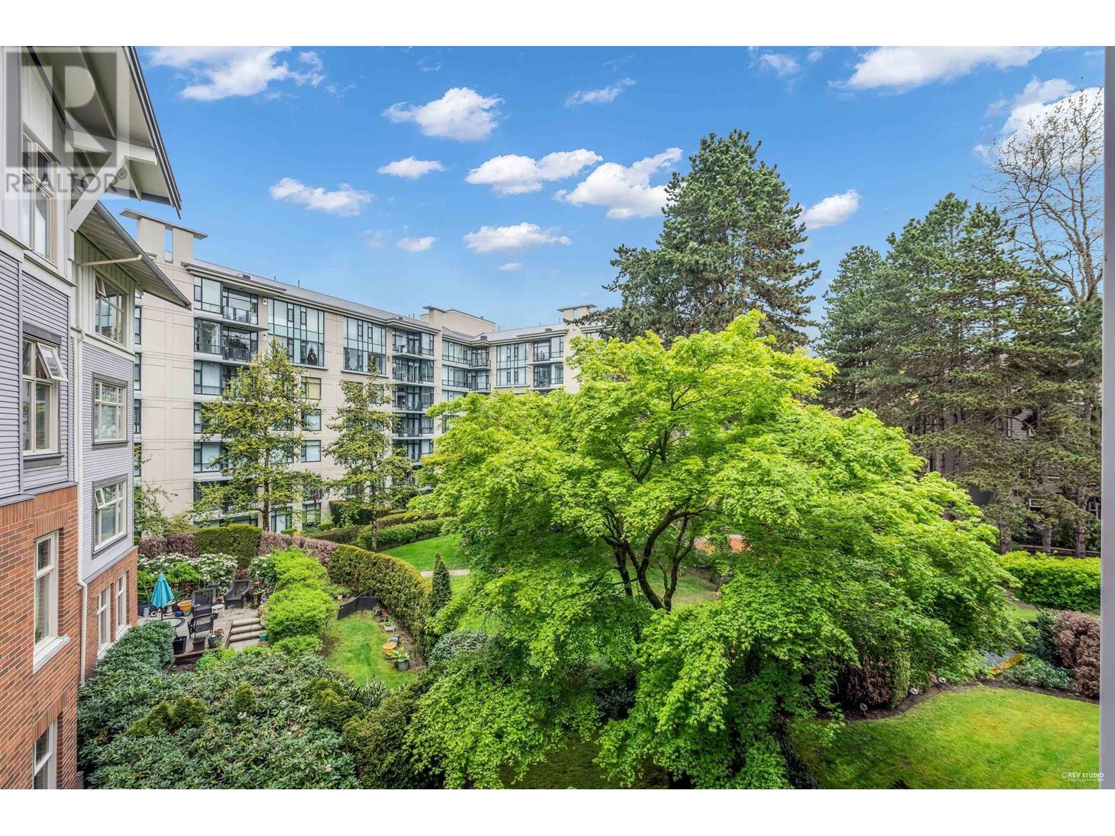 Listing Picture 24 of 34 : 311 4883 MACLURE MEWS, Vancouver / 溫哥華 - 魯藝地產 Yvonne Lu Group - MLS Medallion Club Member