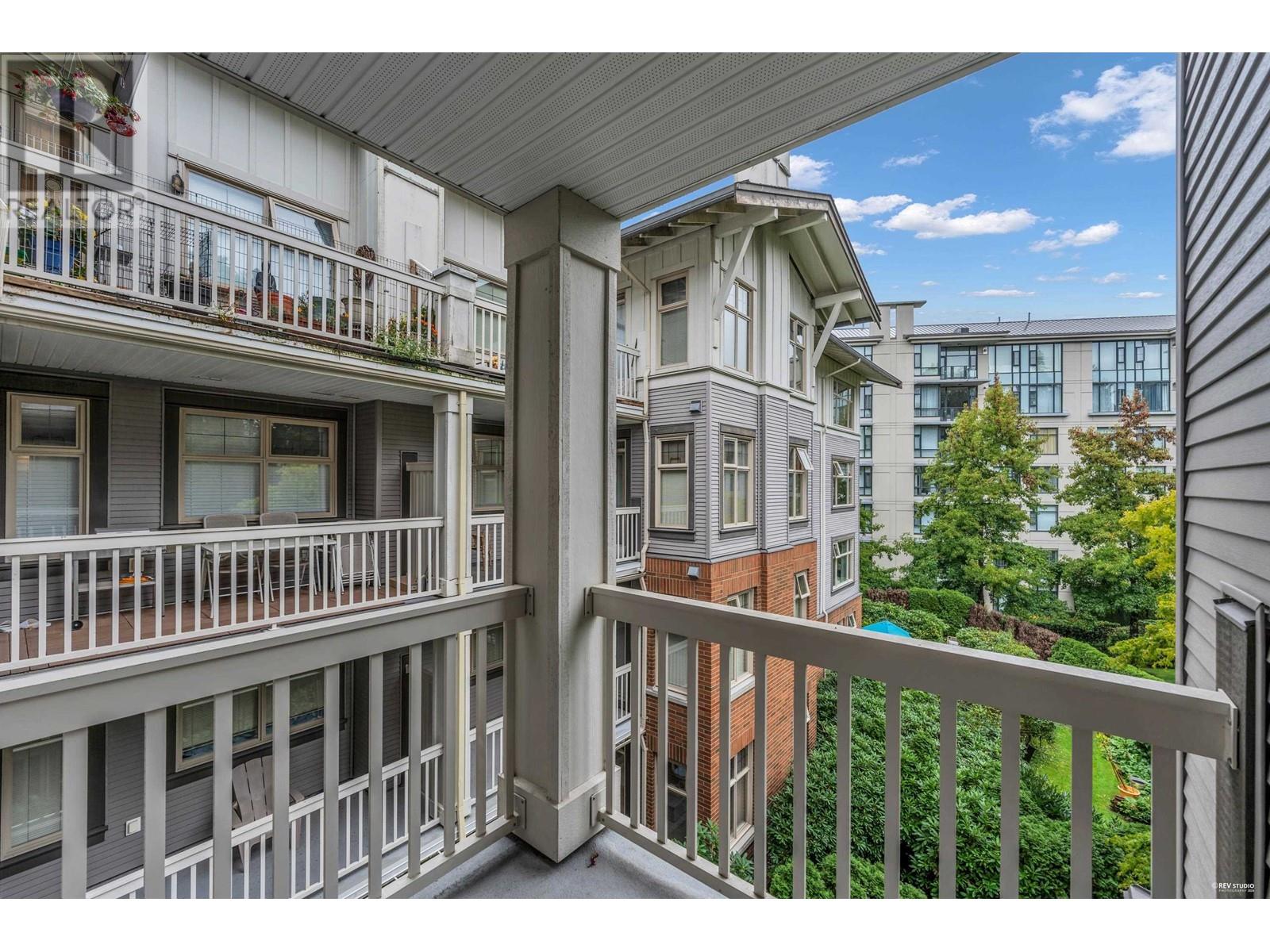 Listing Picture 25 of 34 : 311 4883 MACLURE MEWS, Vancouver / 溫哥華 - 魯藝地產 Yvonne Lu Group - MLS Medallion Club Member