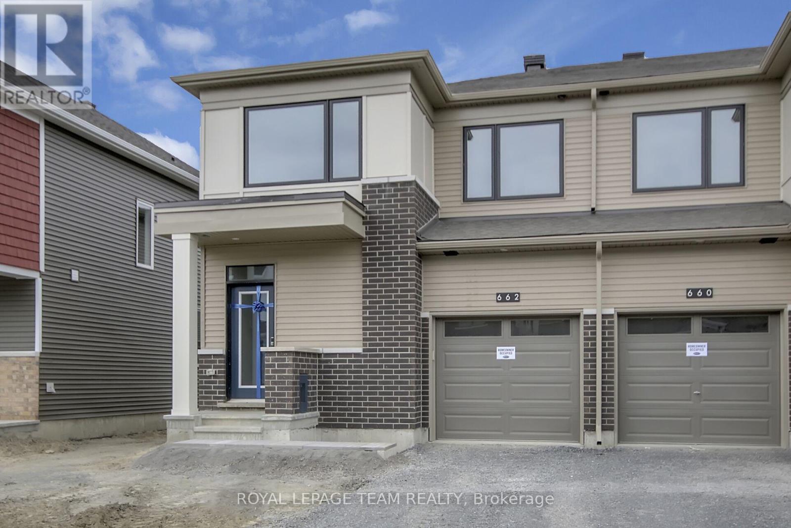 662 Bronze Copper Crescent, Ottawa, Ontario  K0A 2Z0 - Photo 3 - X12113765