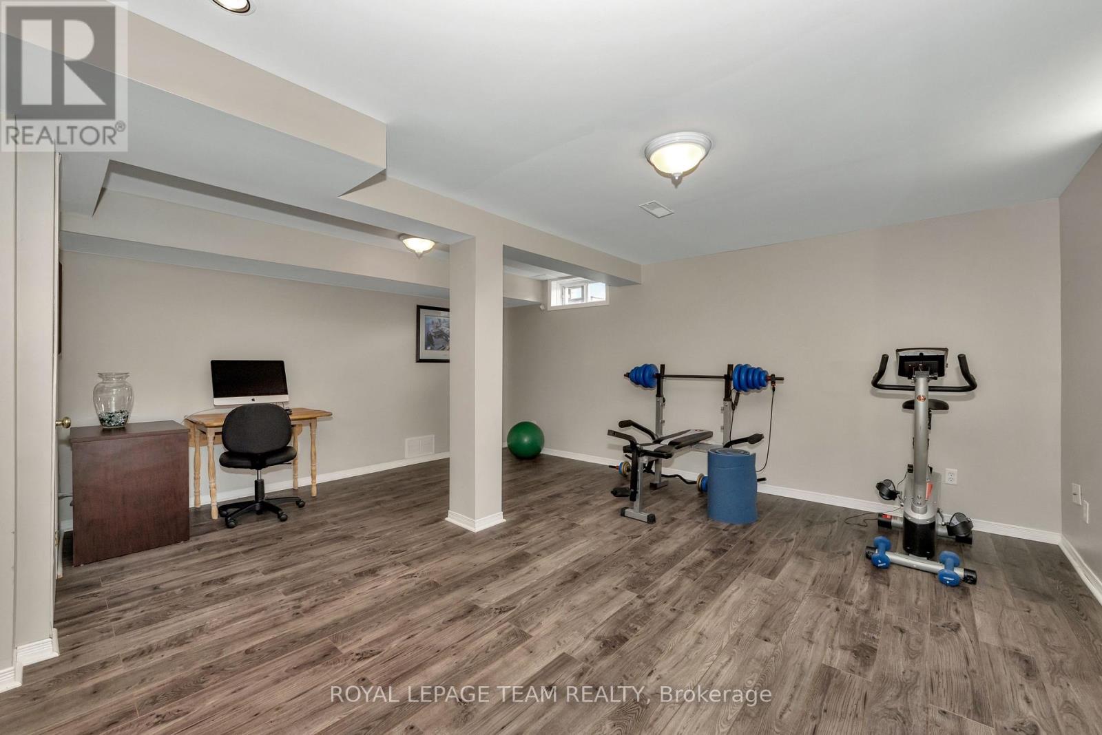 89 Brae Crescent, Ottawa, Ontario  K2S 1R1 - Photo 27 - X12113796