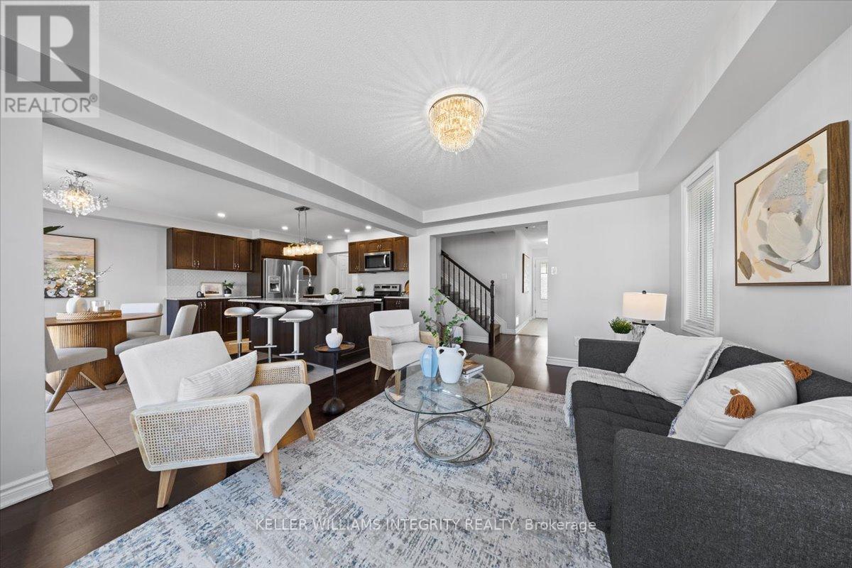 278 Haliburton Heights, Ottawa, Ontario  K2V 0R5 - Photo 9 - X12113804
