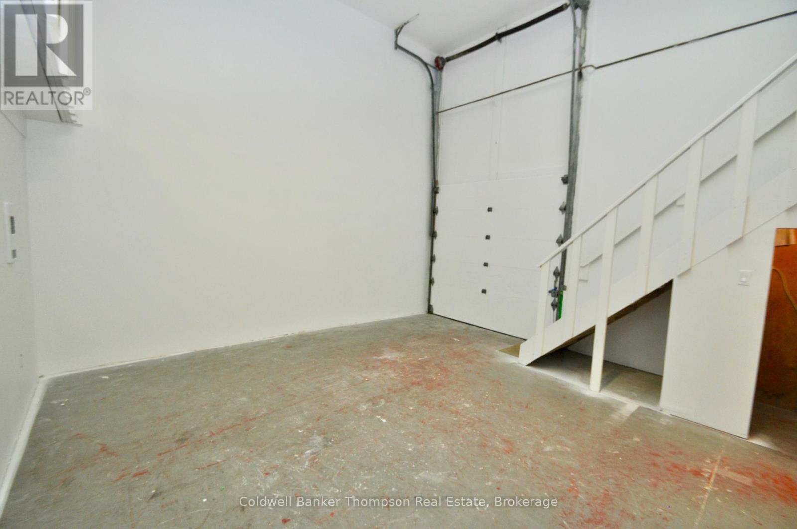 112 Lindgren Road W, Huntsville, Ontario  P1H 1Y2 - Photo 16 - X12054885