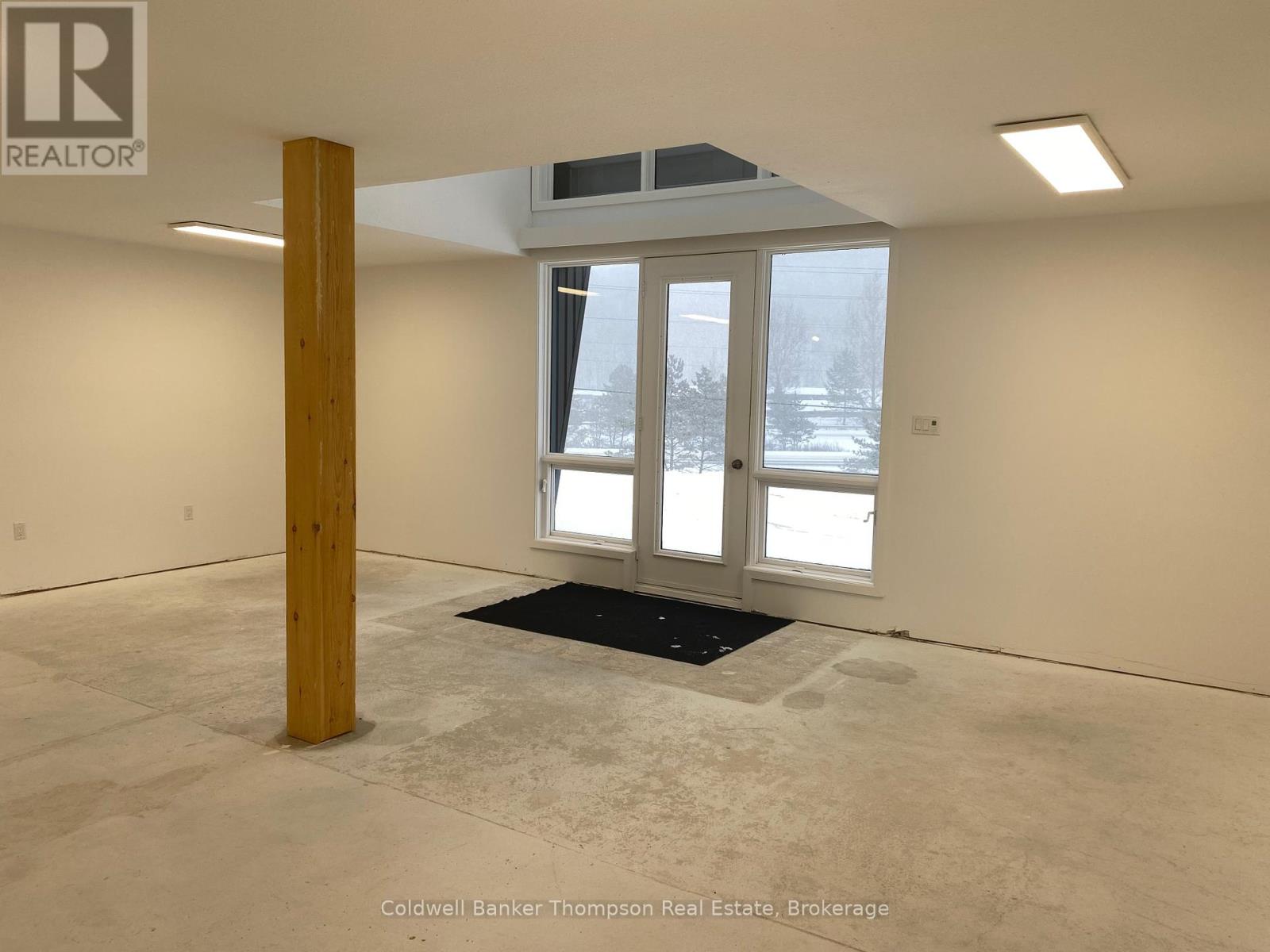 112 Lindgren Road W, Huntsville, Ontario  P1H 1Y2 - Photo 21 - X12054885