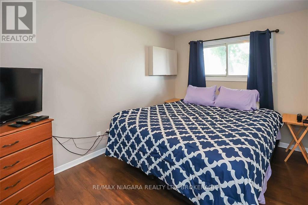 41 Meadowvale Drive, St. Catharines, Ontario  L2N 3Z6 - Photo 11 - X12113751