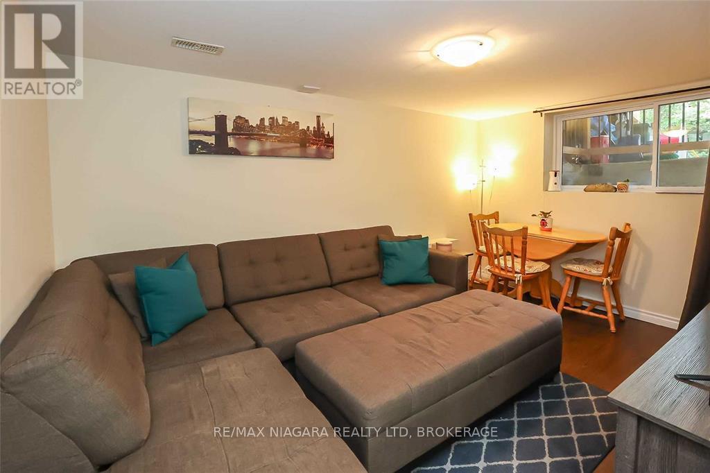 41 Meadowvale Drive, St. Catharines, Ontario  L2N 3Z6 - Photo 18 - X12113751
