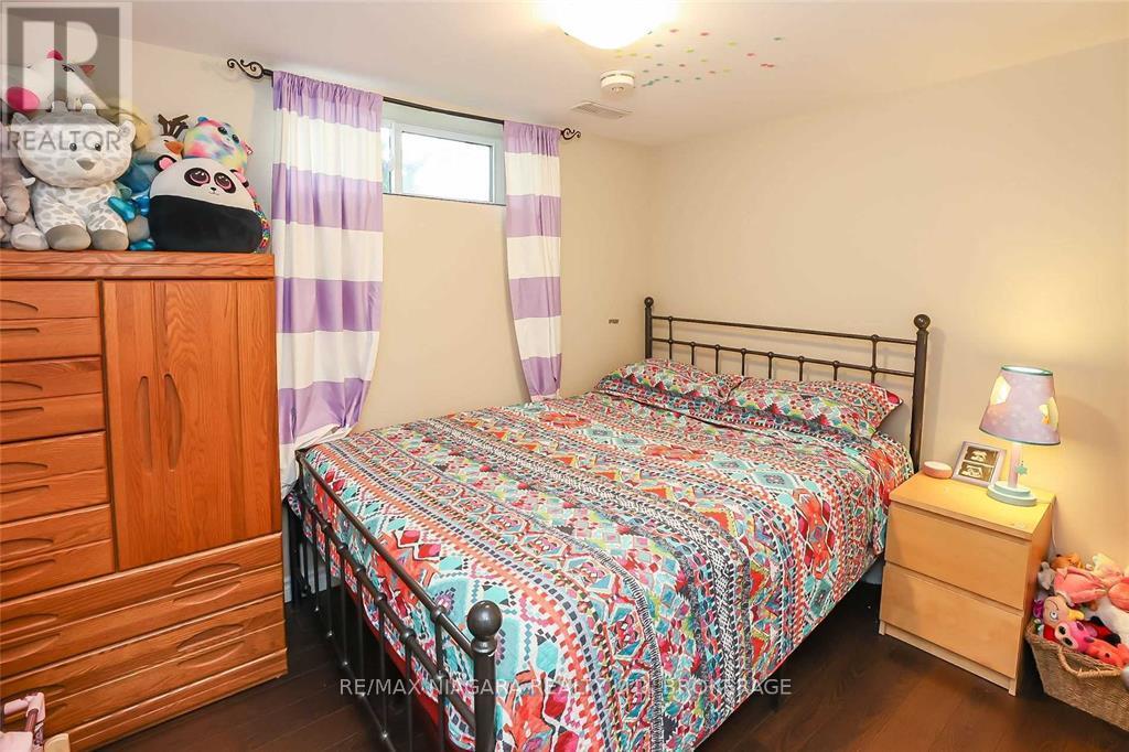 41 Meadowvale Drive, St. Catharines, Ontario  L2N 3Z6 - Photo 21 - X12113751