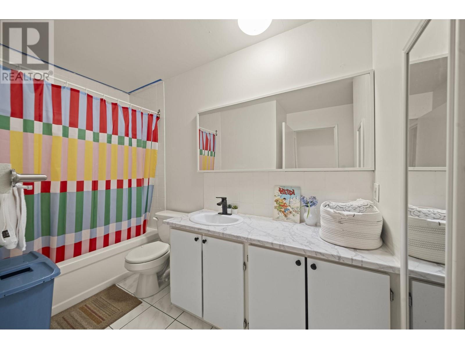 437 9101 Horne Street, Burnaby, British Columbia  V3N 4M3 - Photo 11 - R2996455