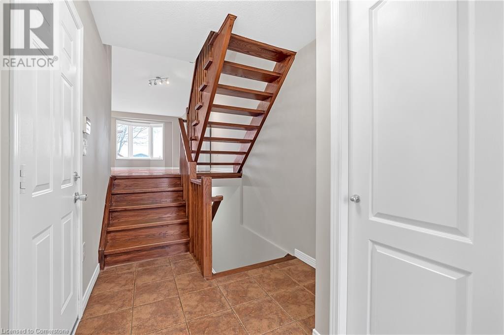 14 Fairhaven Drive, Hamilton, Ontario  L8J 3X7 - Photo 6 - 40723125
