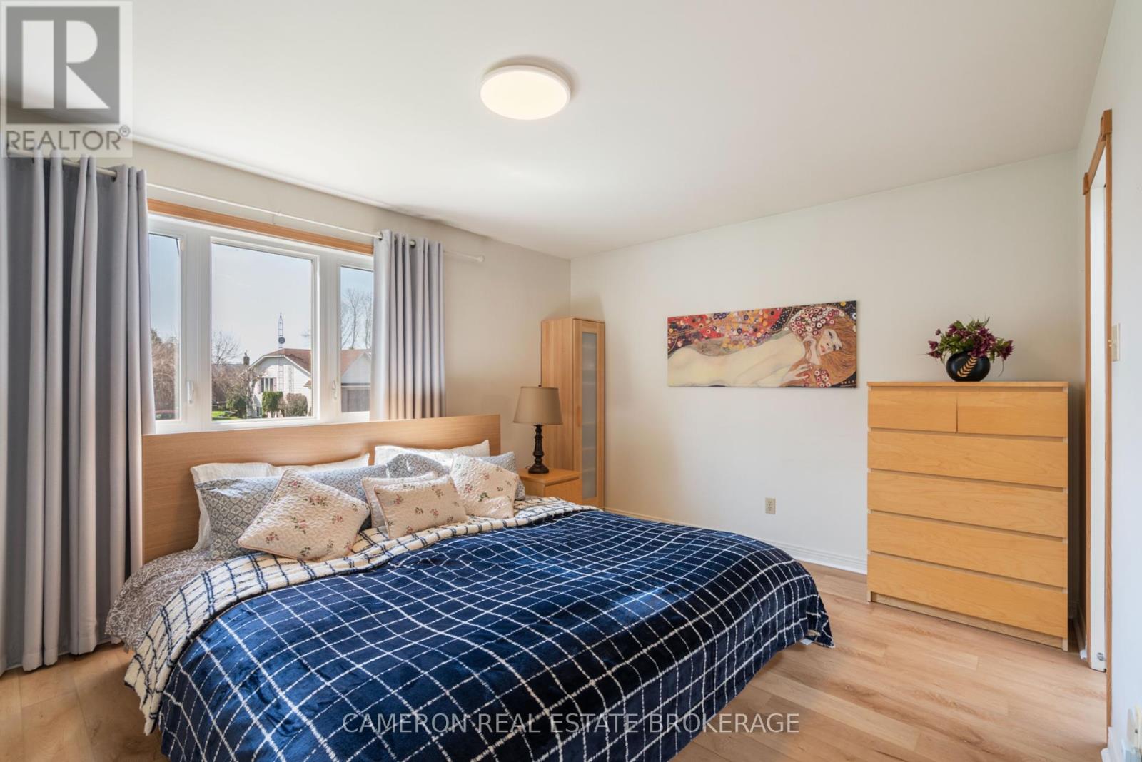 6274 Macrae Court, South Glengarry, Ontario  K0C 1E0 - Photo 10 - X12113818