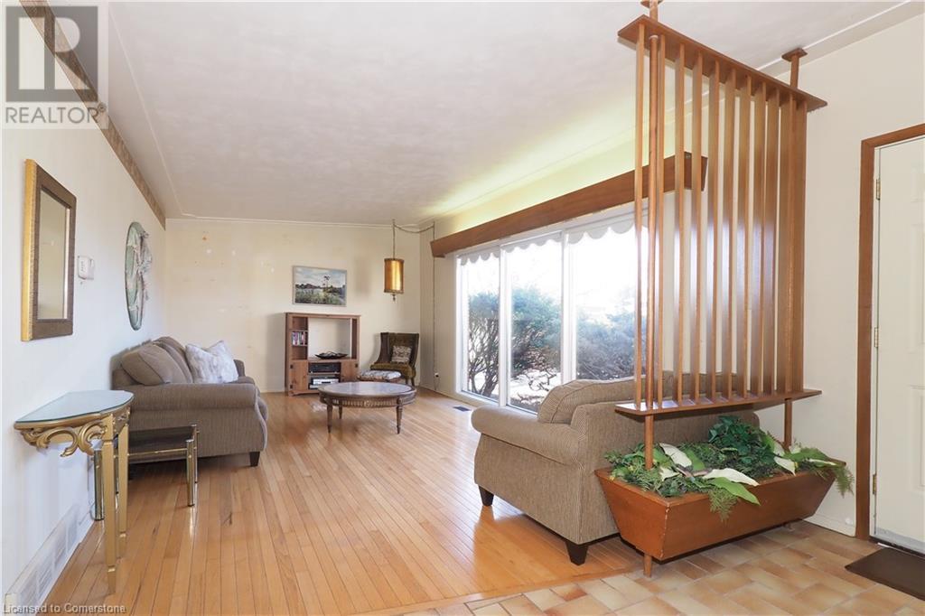 13 Marketa Crescent, Kitchener, Ontario N2B 3B5 - Photo 4 - 40715641