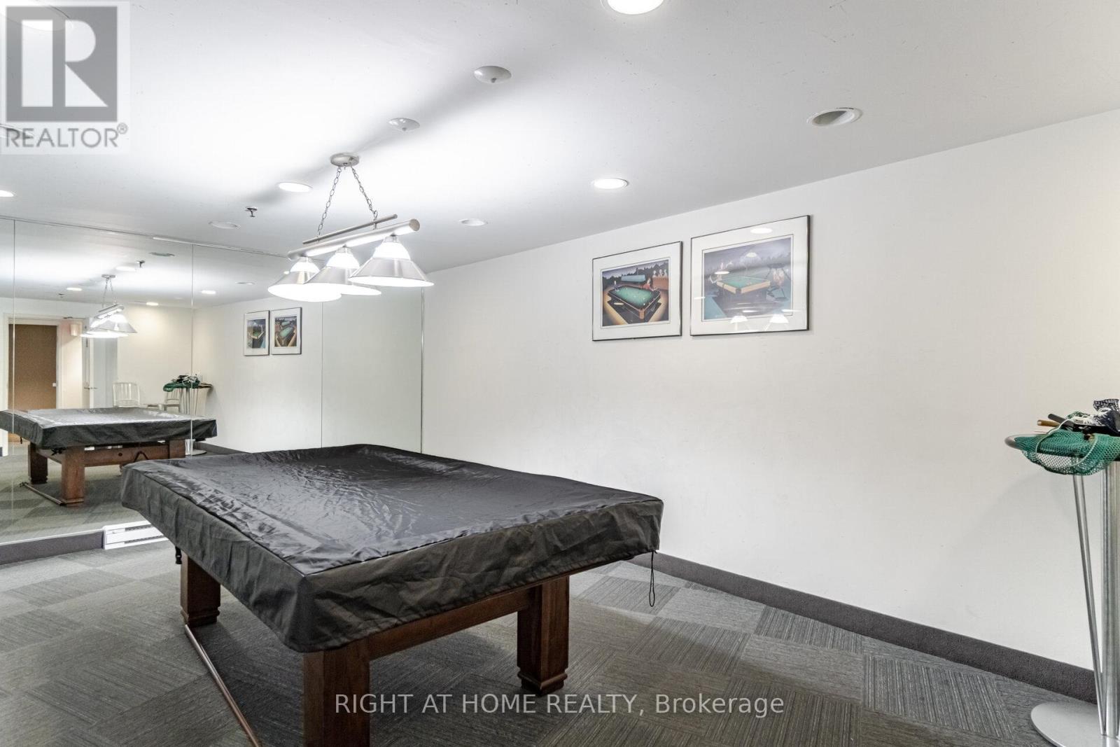1812 - 77 Harbour Square, Toronto (Waterfront Communities), Ontario  M5J 2S2 - Photo 47 - C12113754