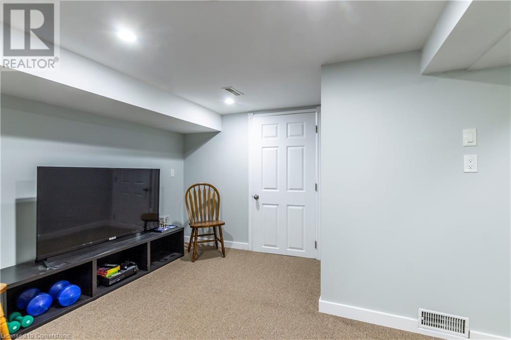 20 West 1st Street, Hamilton, Ontario  L9C 3B8 - Photo 26 - 40723220