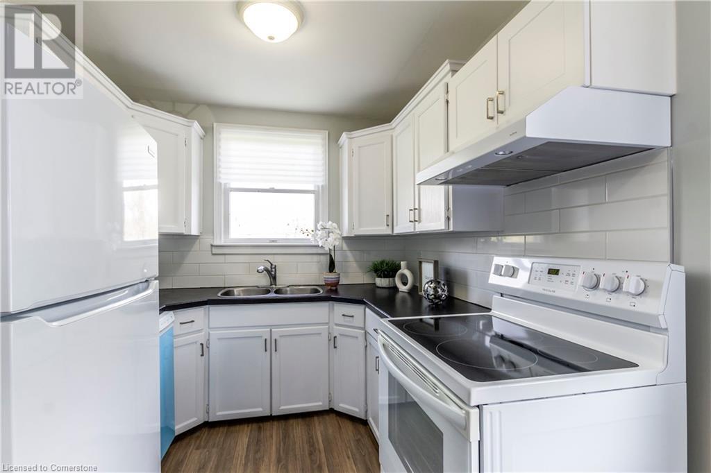 20 West 1st Street, Hamilton, Ontario  L9C 3B8 - Photo 7 - 40723220