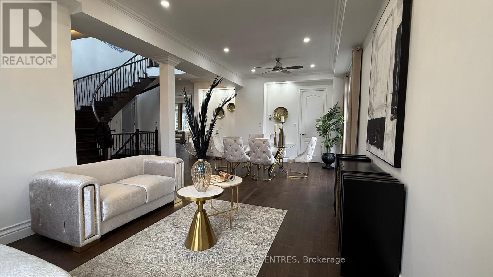 Property at 121 EARLTON ROAD image 3