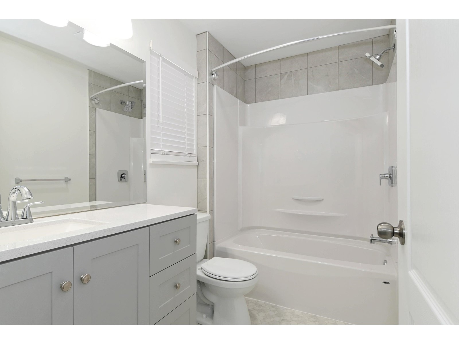 18491 65 Avenue, Surrey, British Columbia  V3S 8T2 - Photo 19 - R2995740
