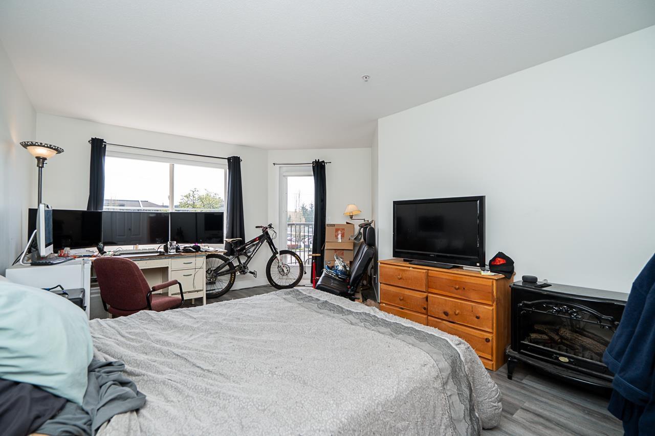305 5765 Glover Road, Langley, British Columbia  V3A 8M8 - Photo 14 - R2995657