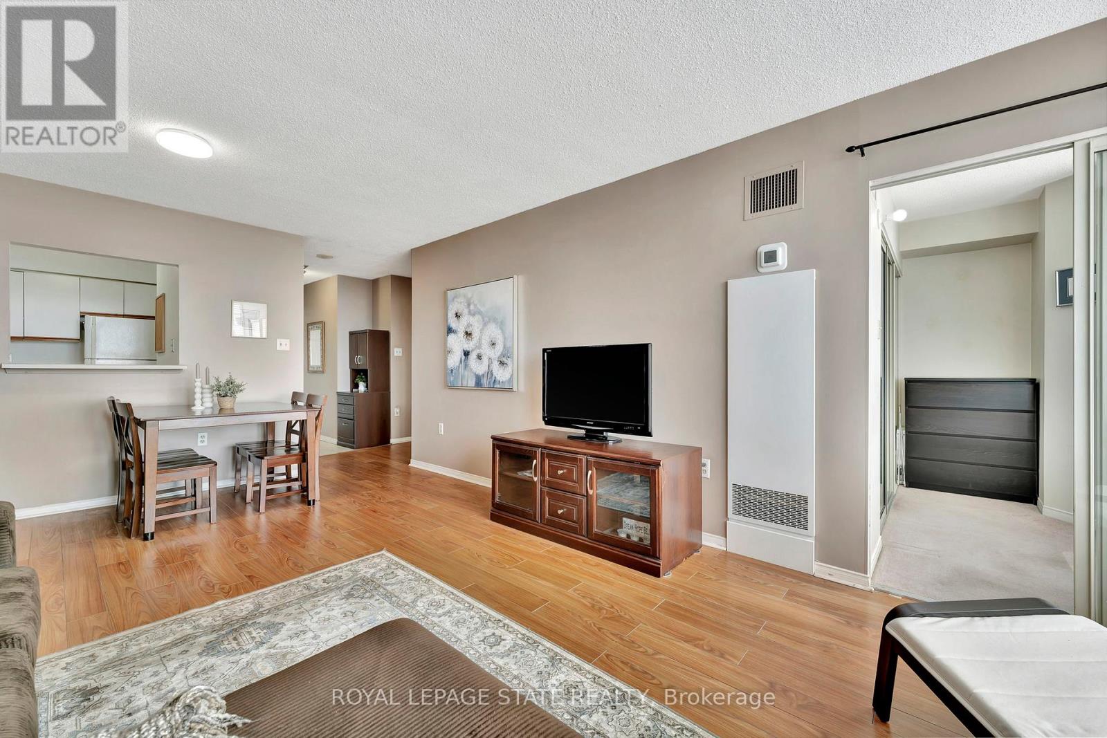 1610 - 1270 Maple Crossing Boulevard, Burlington, Ontario  L7S 2J3 - Photo 13 - W12113785
