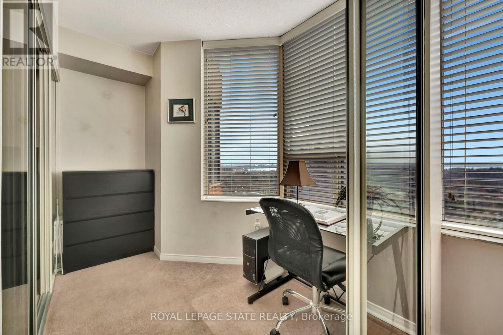 1610 - 1270 Maple Crossing Boulevard, Burlington (Brant), Ontario  L7S 2J3 - Photo 15 - W12113785