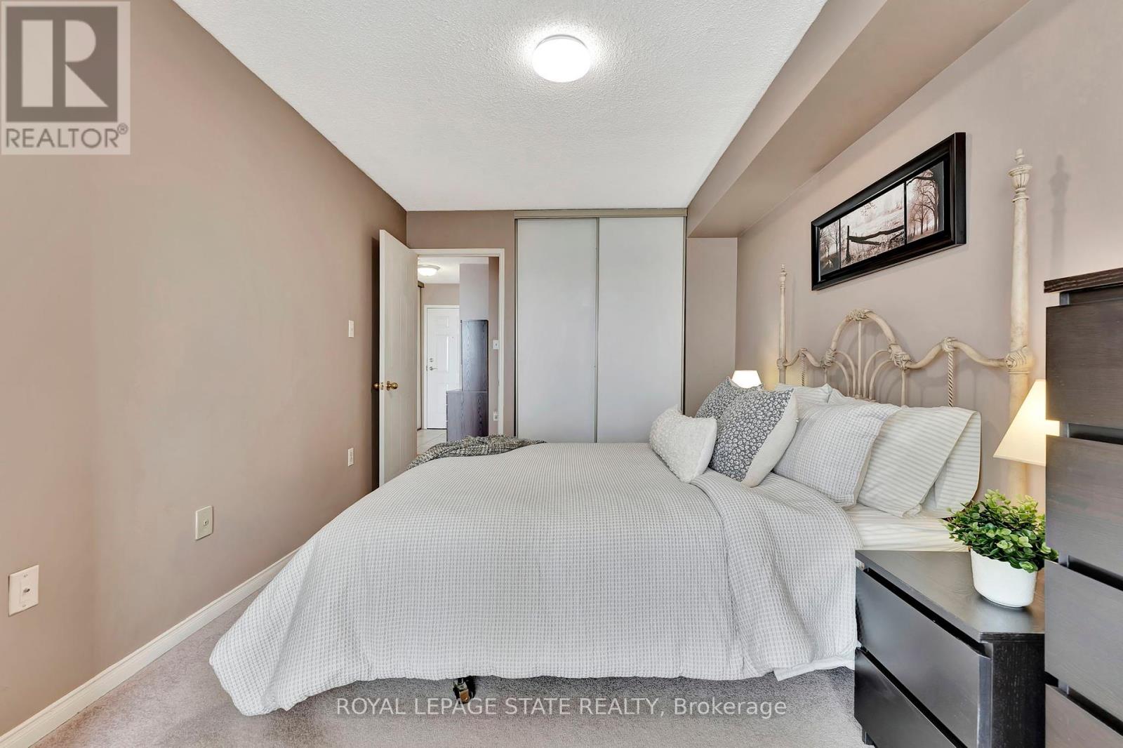 1610 - 1270 Maple Crossing Boulevard, Burlington (Brant), Ontario  L7S 2J3 - Photo 17 - W12113785