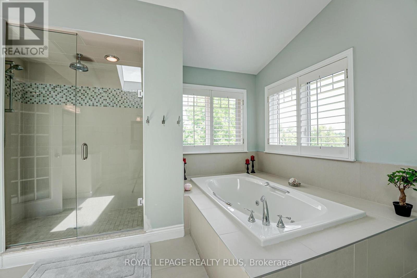 5 Coates Hill Court, Caledon, Ontario  L7E 0N5 - Photo 23 - W12113802
