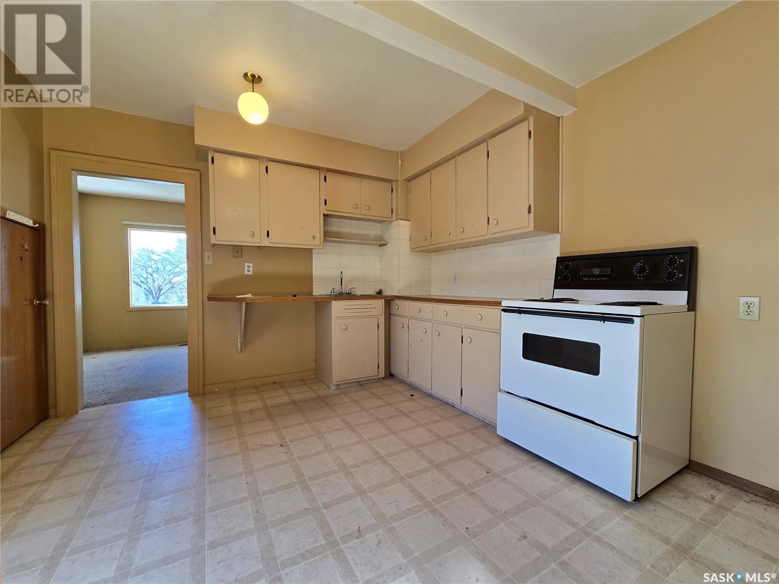 624 Fairford Street E, Moose Jaw, Saskatchewan  S6H 0E9 - Photo 10 - SK003869