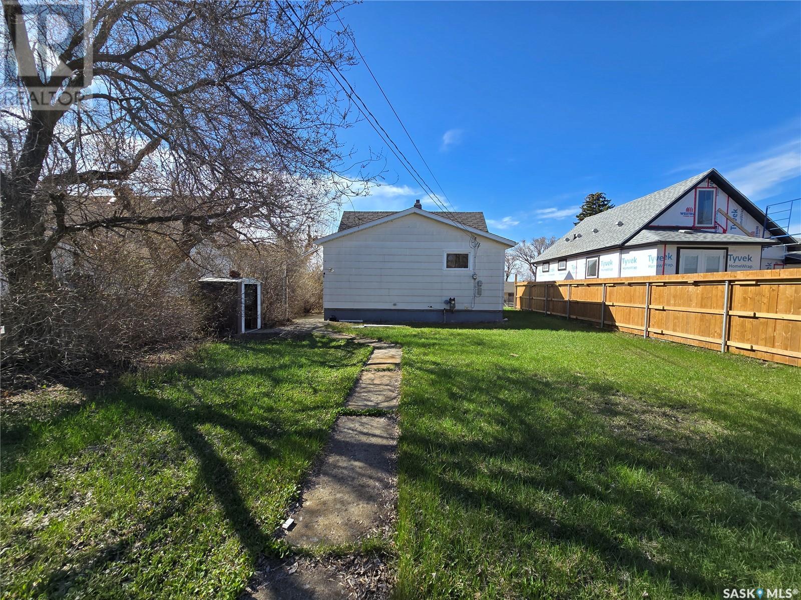 624 Fairford Street E, Moose Jaw, Saskatchewan  S6H 0E9 - Photo 49 - SK003869