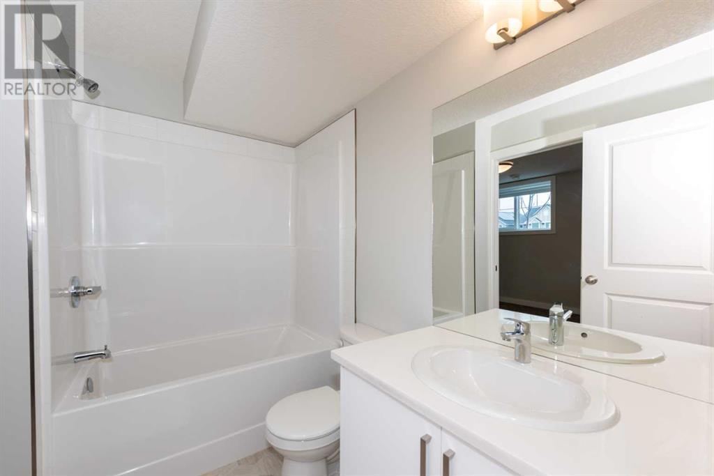 344 Canals Crossing Sw, Airdrie, Alberta  T4B 4L3 - Photo 31 - A2214693