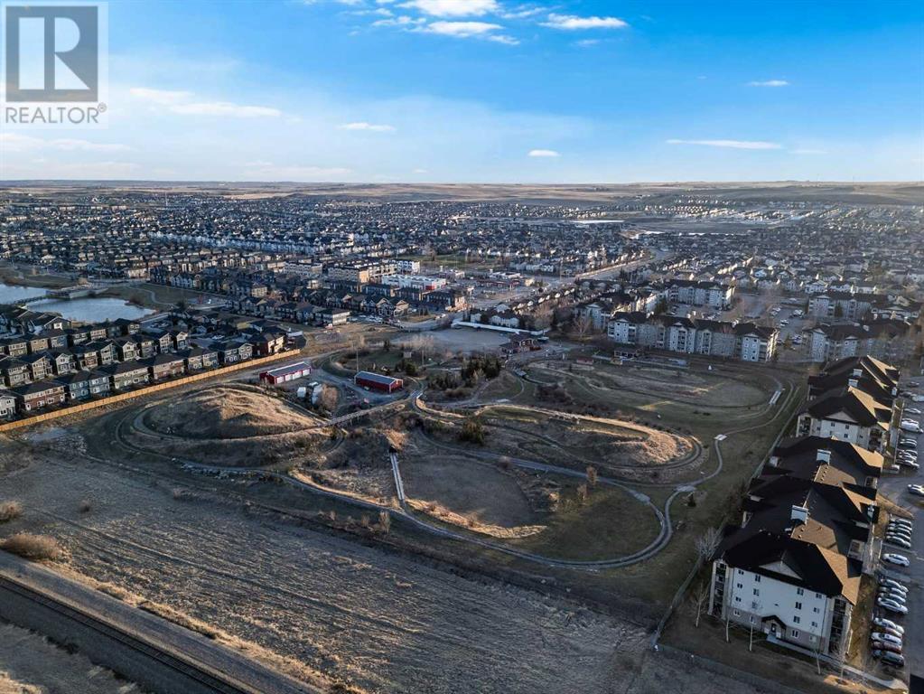 8421, 304 Mackenzie Way Sw, Airdrie, Alberta  T4B 3H8 - Photo 32 - A2215381