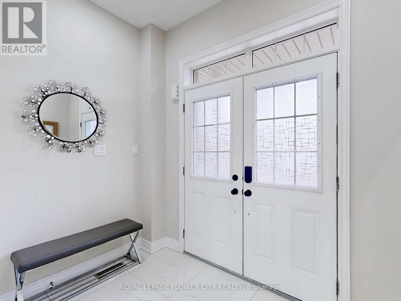 Property at 565 FOXCROFT BOULEVARD image 4