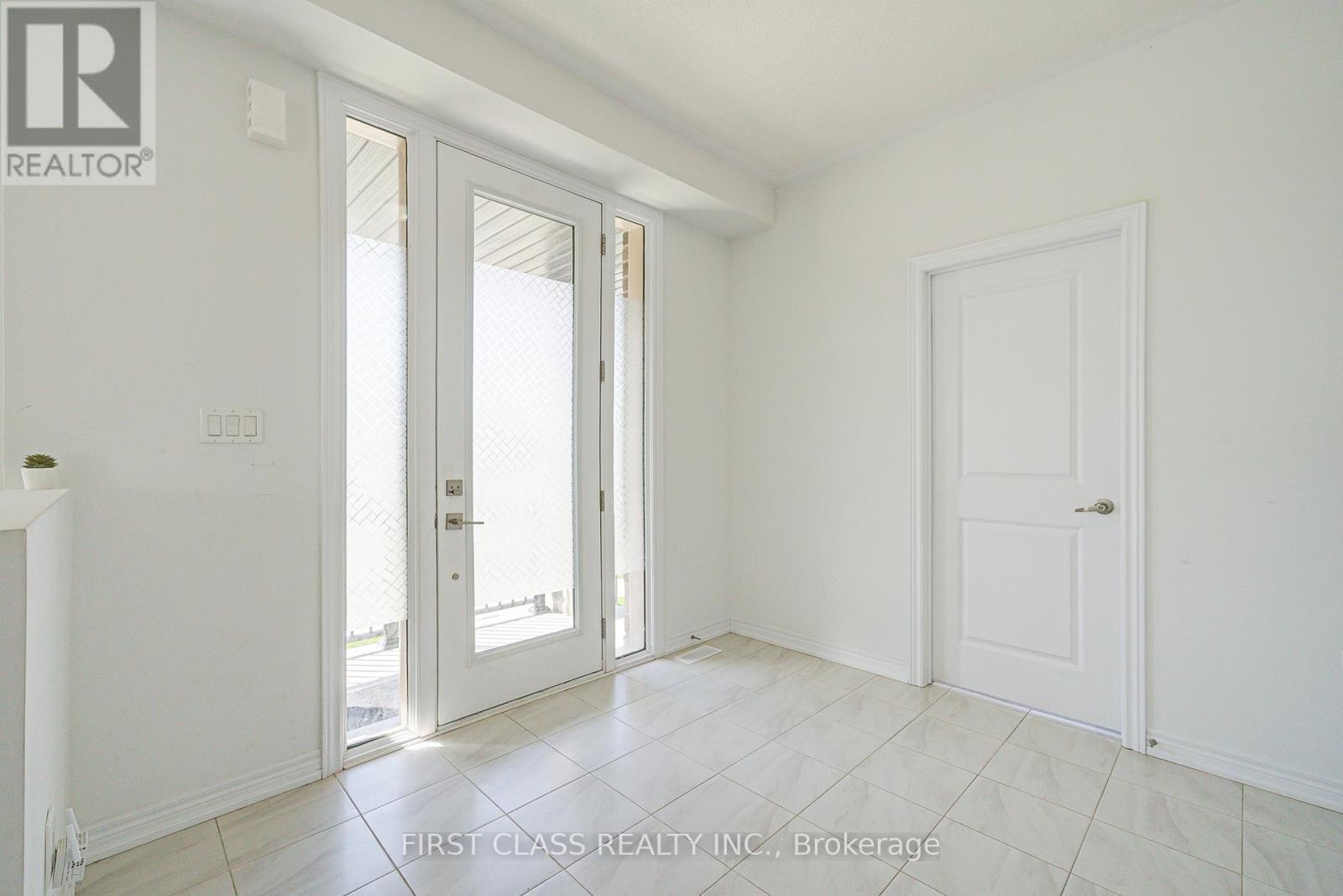 2049 Chris Mason Street, Oshawa, Ontario  L1H 7K5 - Photo 10 - E12109593