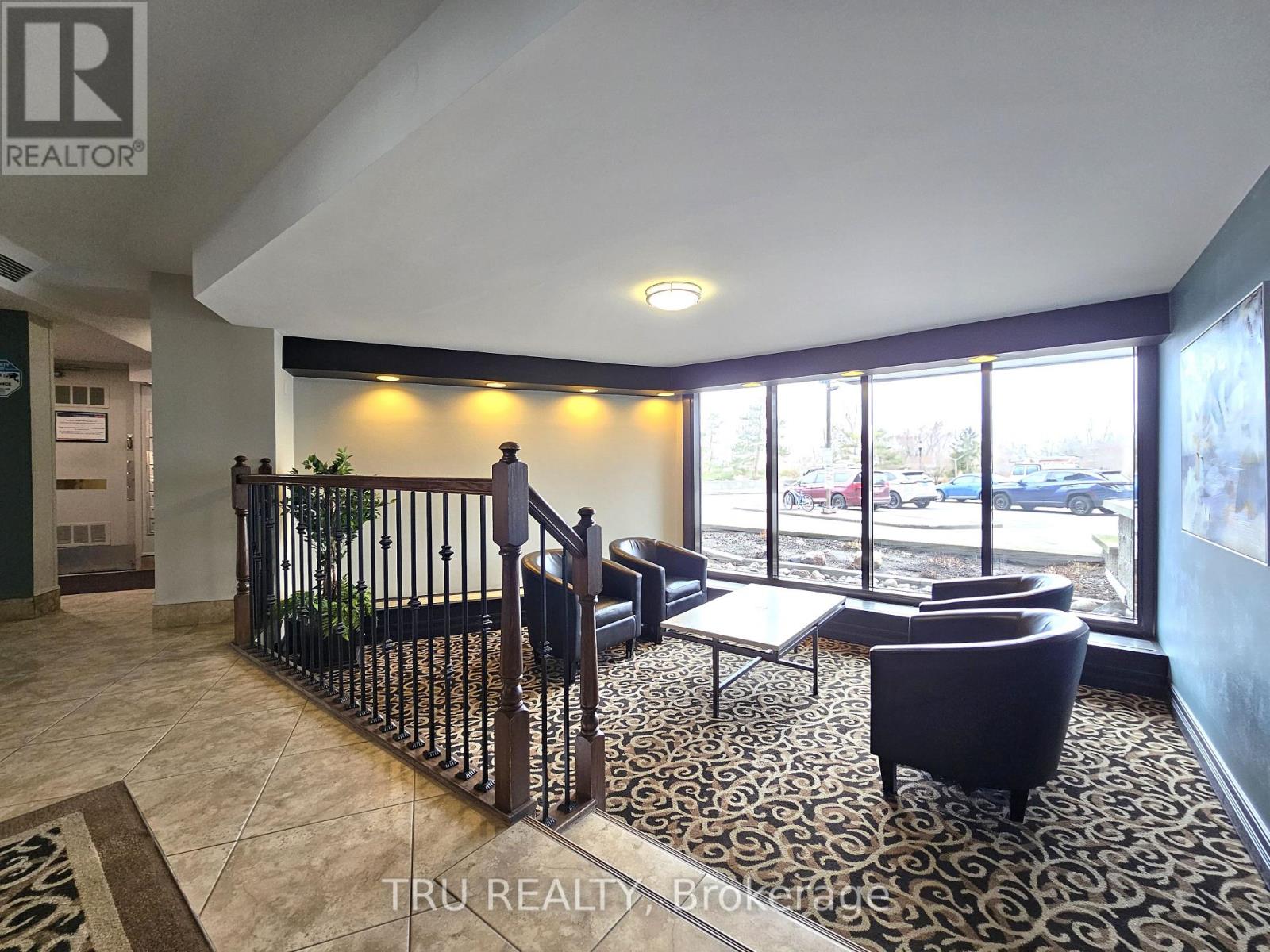 1410 - 1081 Ambleside Drive, Ottawa, Ontario  K2B 8C8 - Photo 4 - X12113913
