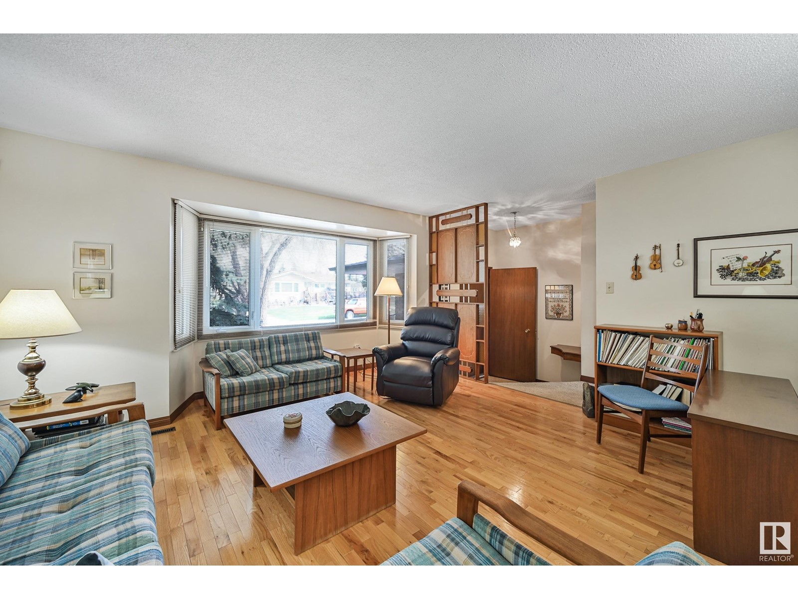 8107 44 Av Nw, Edmonton, Alberta  T6K 0Z3 - Photo 4 - E4433470