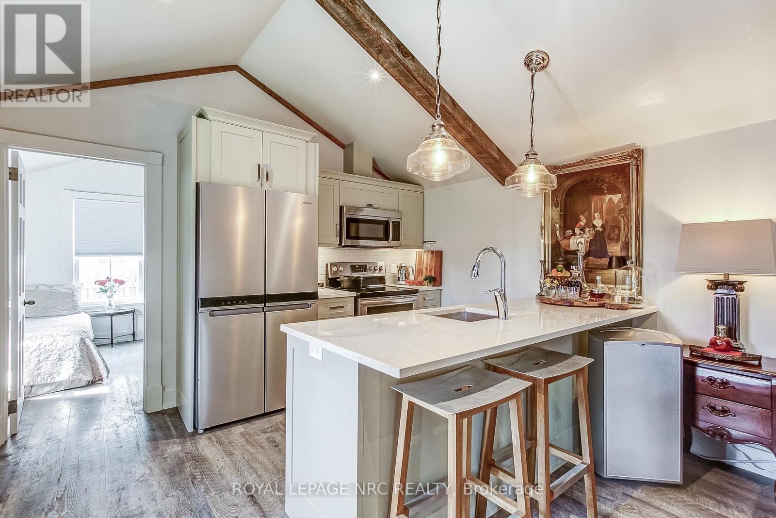 33 Gage Street, Niagara-On-The-Lake, Ontario  L0S 1J0 - Photo 41 - X12113865