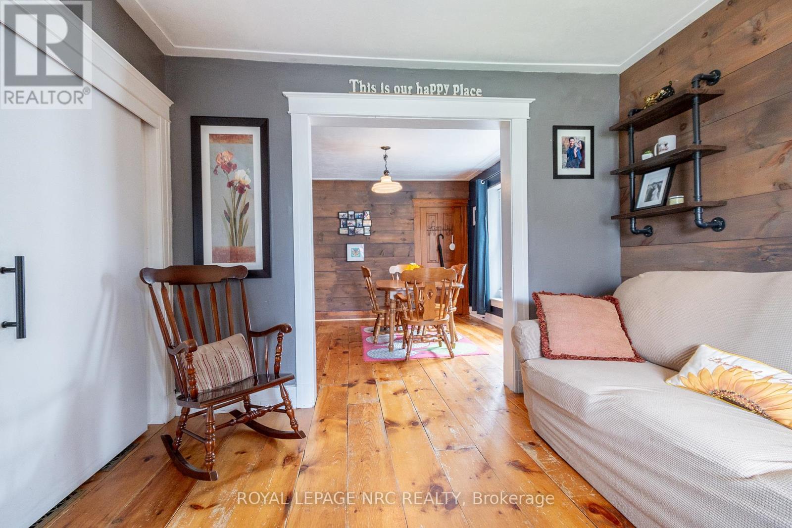 178 Lake Street, St. Catharines (Downtown), Ontario  L2R 5Y9 - Photo 13 - X12113910