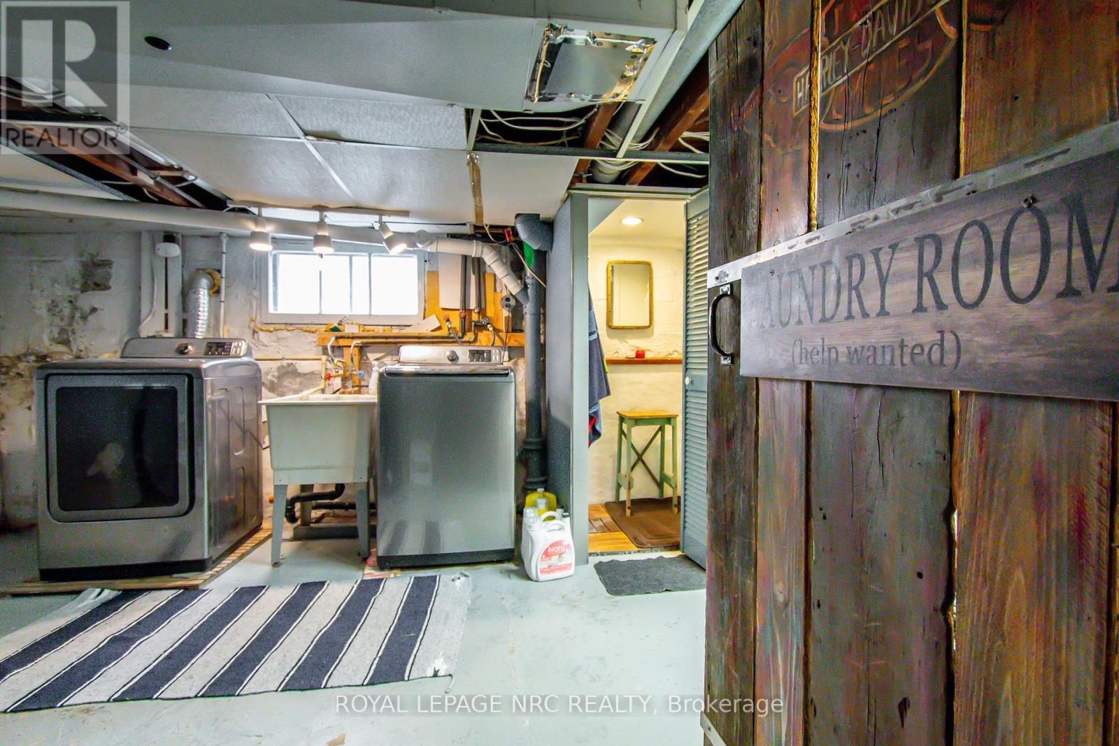 178 Lake Street, St. Catharines (Downtown), Ontario  L2R 5Y9 - Photo 43 - X12113910