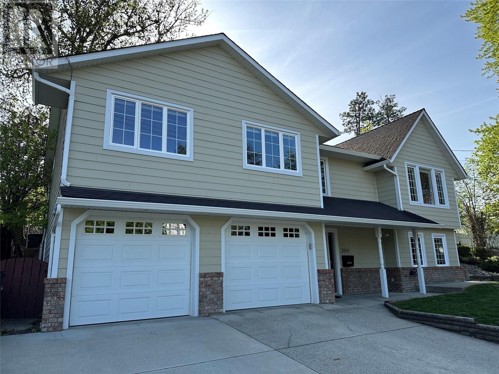 Property at 2305 26 Street image 1