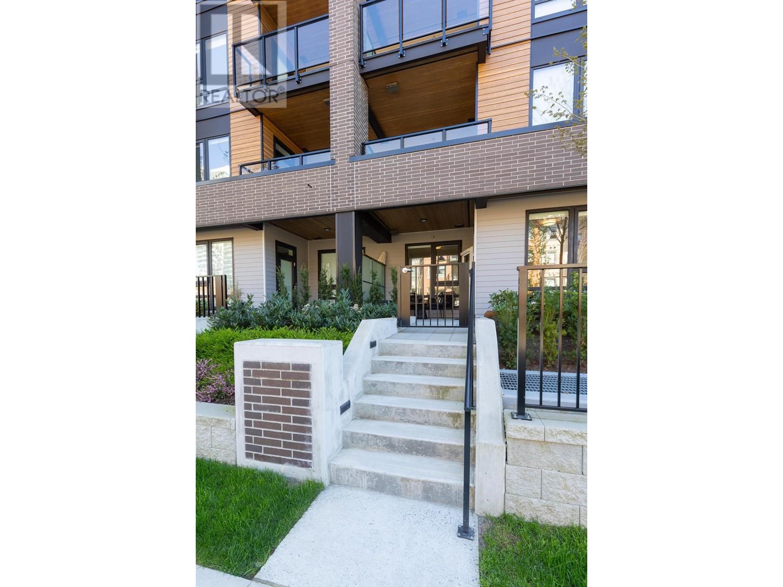 105 615 Cottonwood Avenue, Coquitlam, British Columbia  V3J 2S5 - Photo 1 - R2996279
