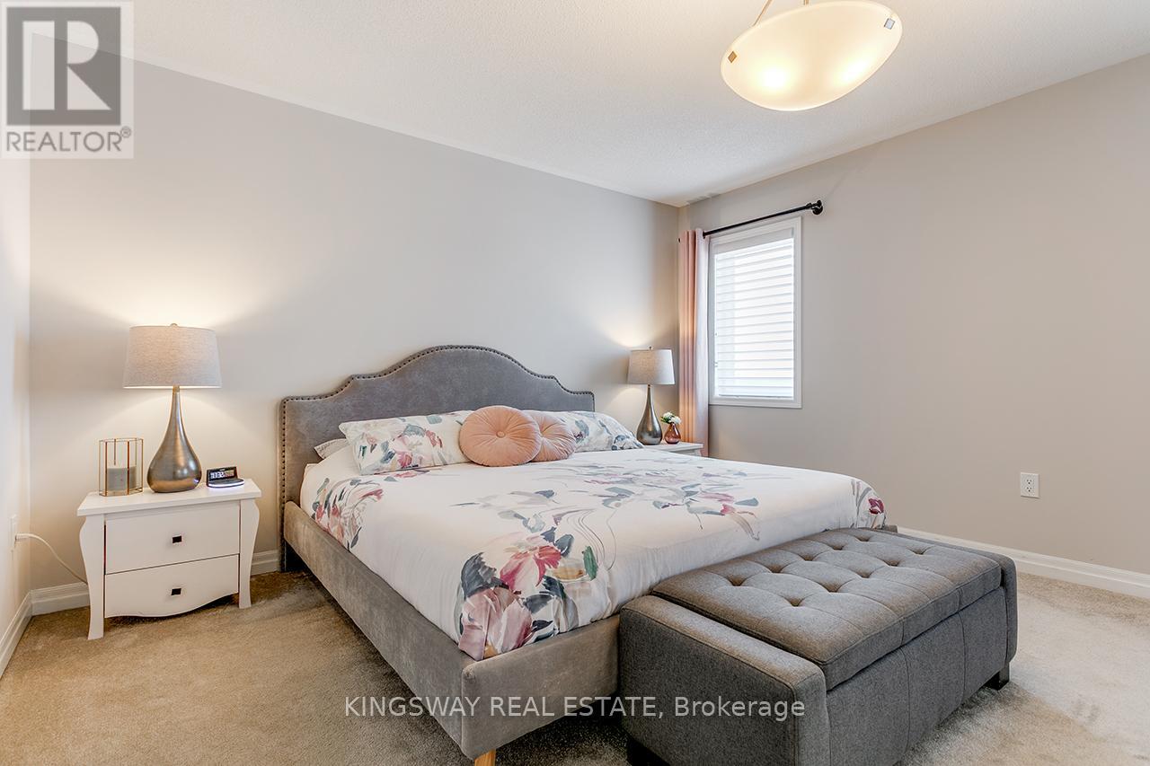 3490 Vernon Powell Drive, Oakville, Ontario  L6H 0X8 - Photo 21 - W12111881