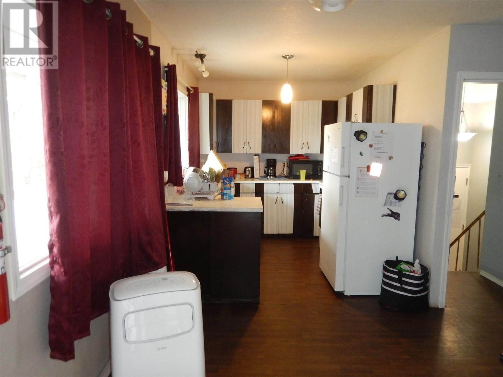 Property at 4732 Heritage Drive image 4