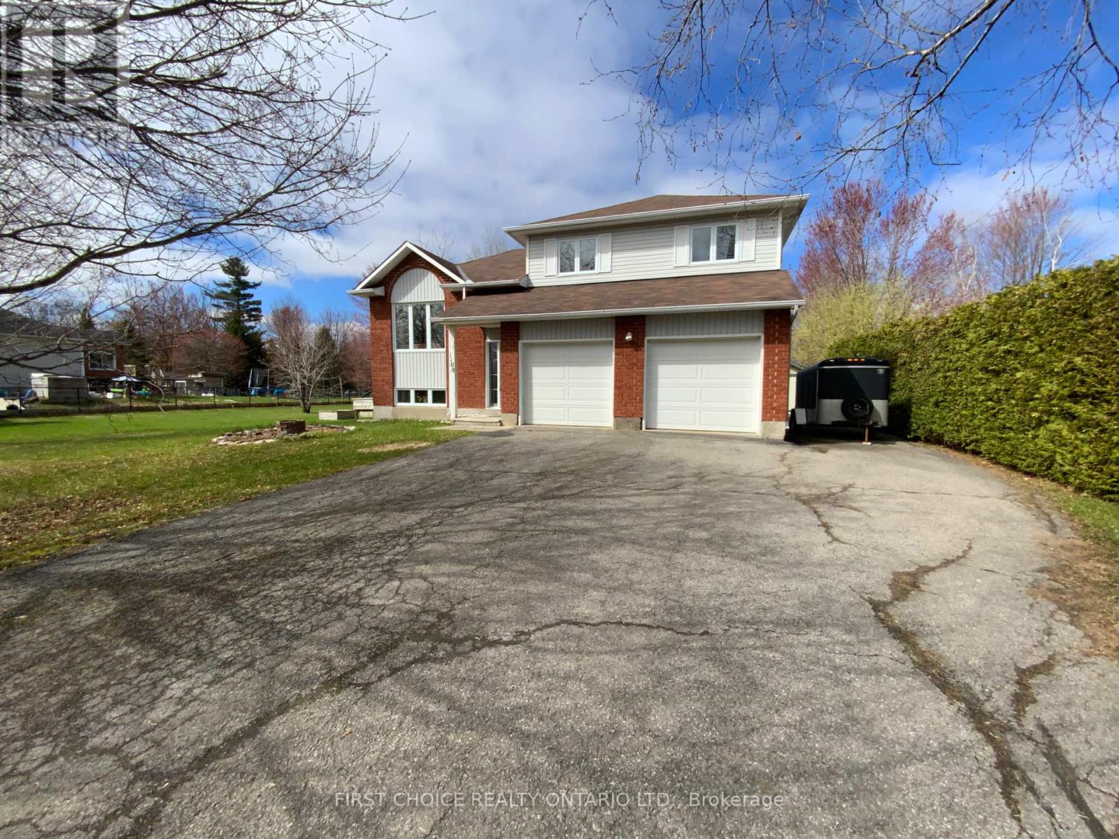 1108 Des Cerisiers Street, Clarence-Rockland, Ontario  K4K 1K9 - Photo 2 - X12020979