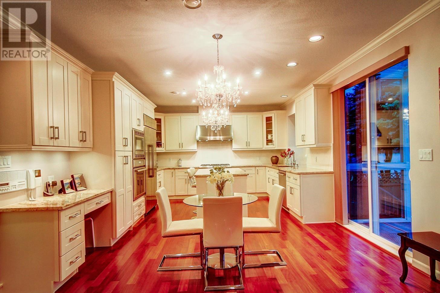 4255 W 15th Avenue, Vancouver, British Columbia  V6R 3A7 - Photo 8 - R2996434