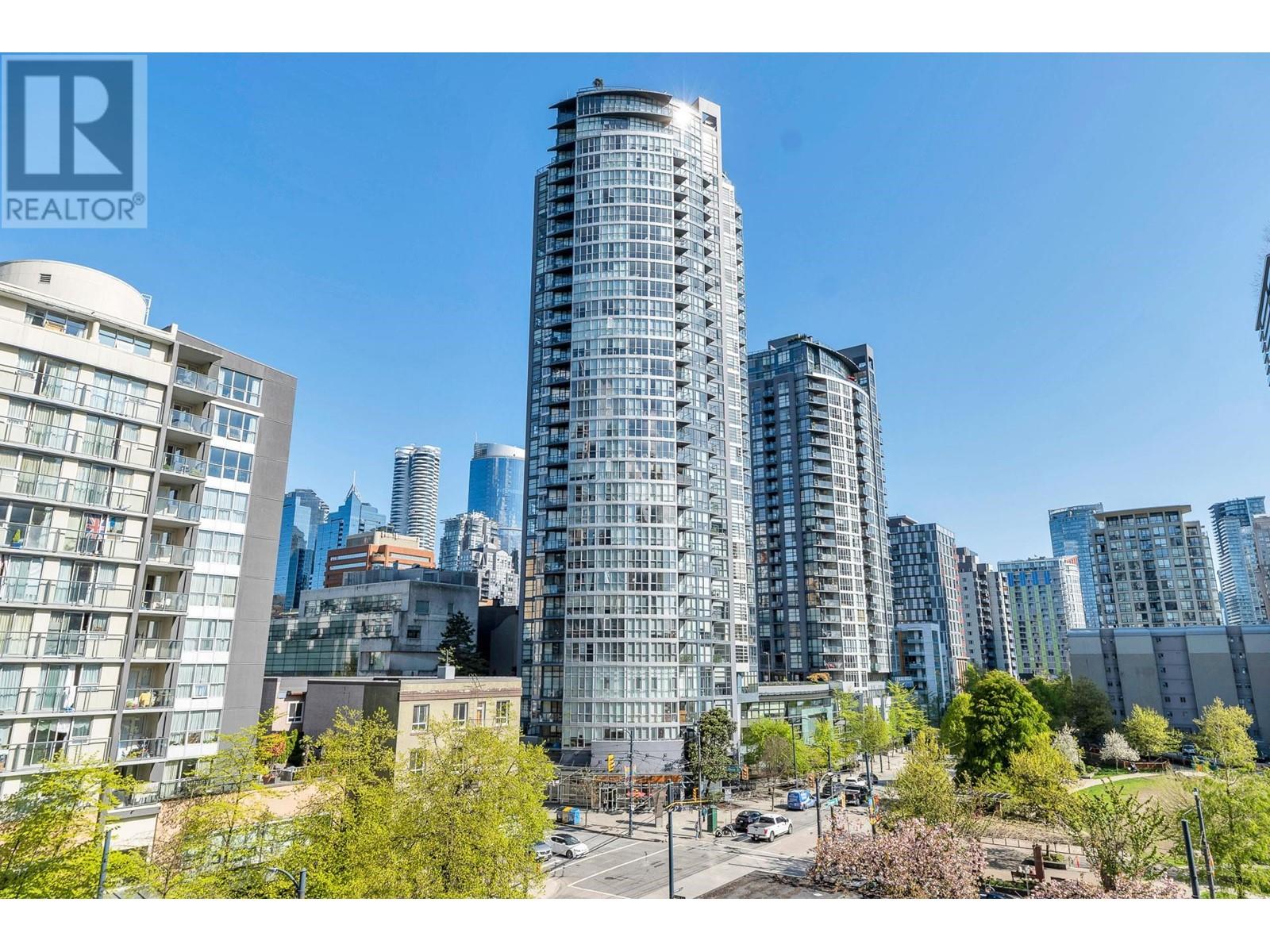 903 1199 SEYMOUR STREET, Vancouver, British Columbia