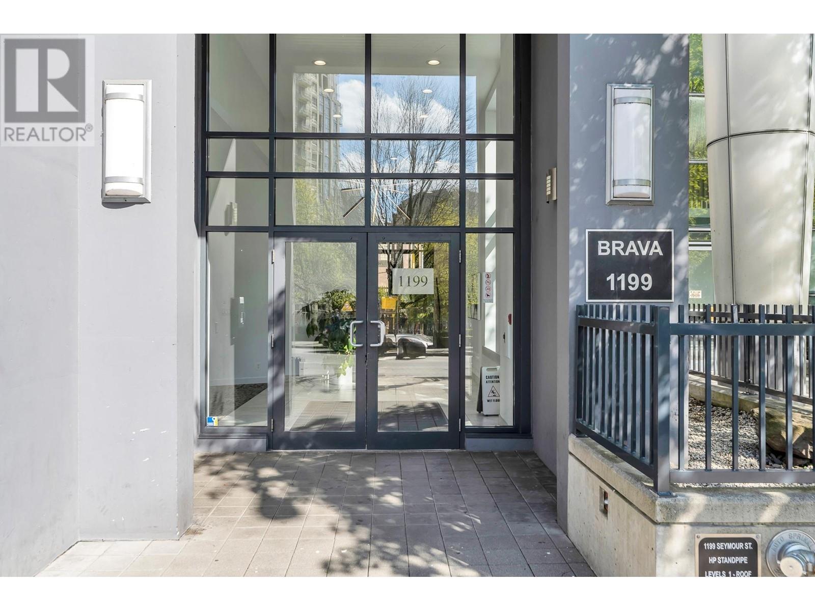 903 1199 Seymour Street, Vancouver, British Columbia  V6B 1K3 - Photo 2 - R2993541