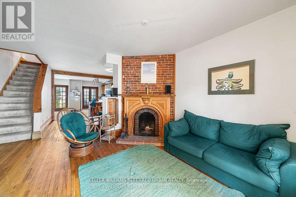 123 Gore Vale Avenue, Toronto, Ontario  M6J 2R5 - Photo 1 - C12113892