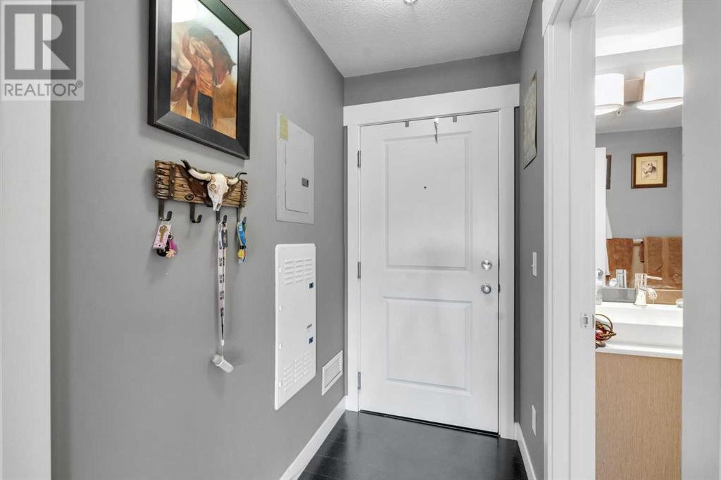 Property at 6211, 302 Skyview Ranch Drive NE image 5