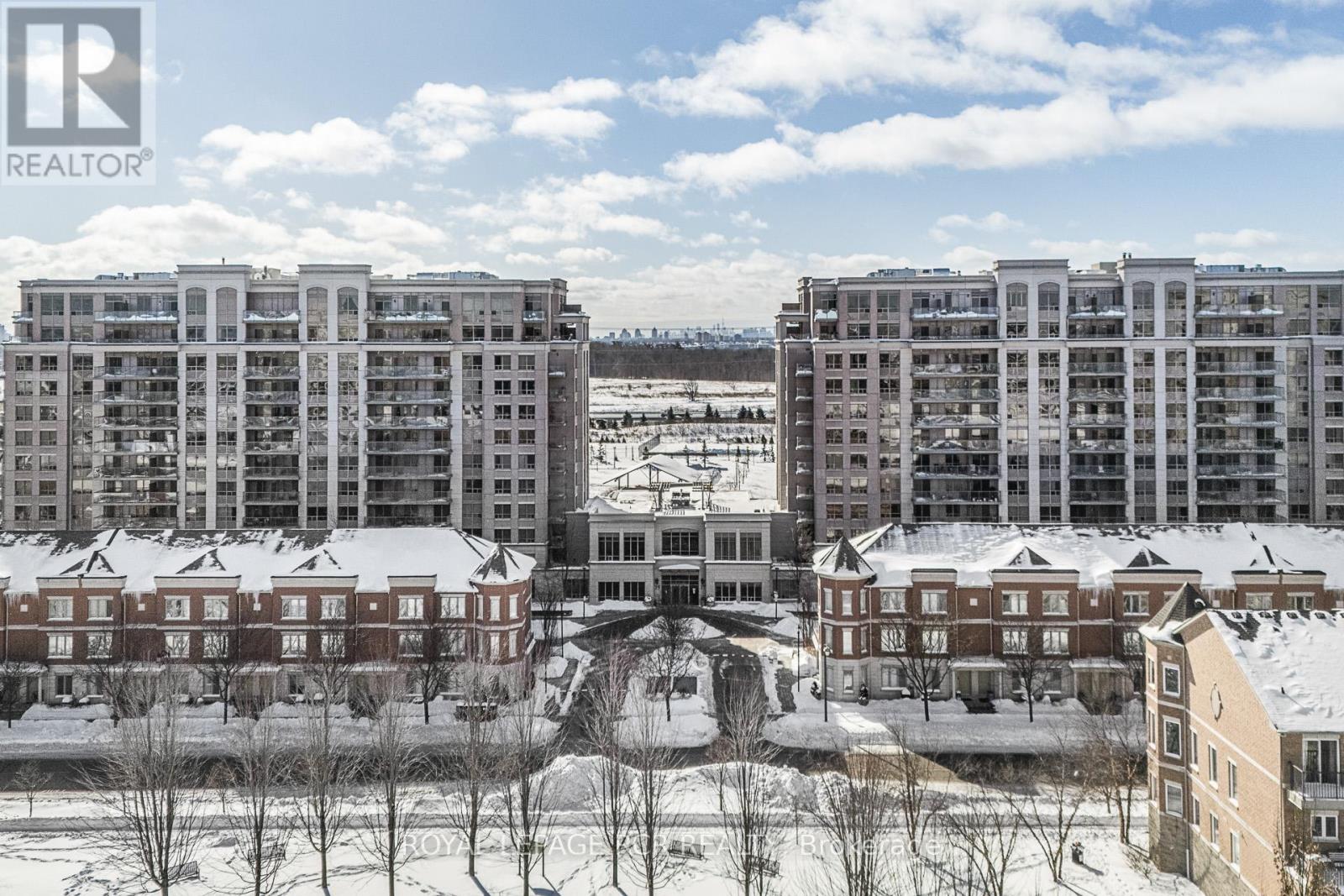 515 - 37 Galleria Parkway, Markham, Ontario  L3T 0A5 - Photo 2 - N12113858