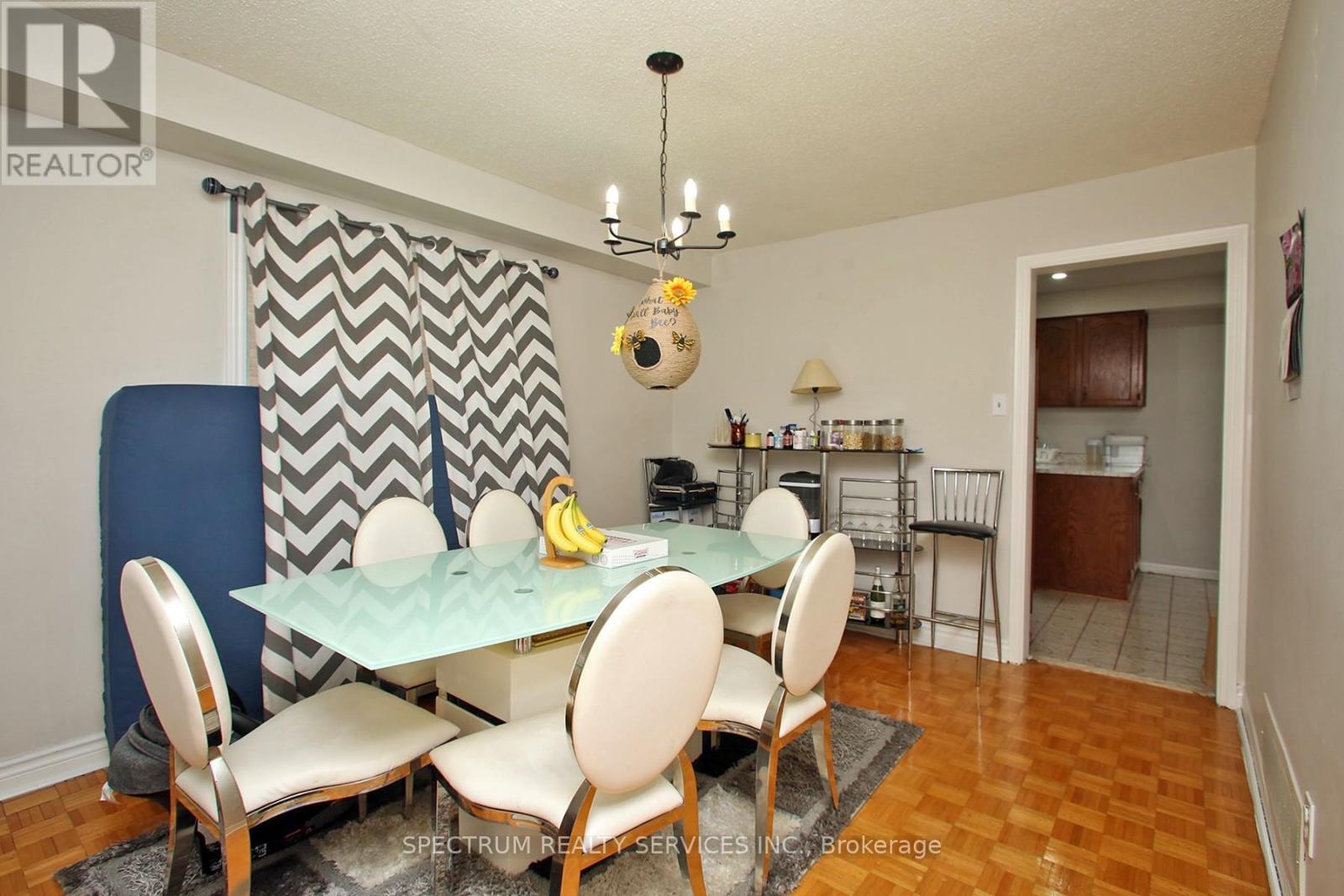 22 Kaiser Drive, Vaughan, Ontario  L4L 3V4 - Photo 8 - N12113928