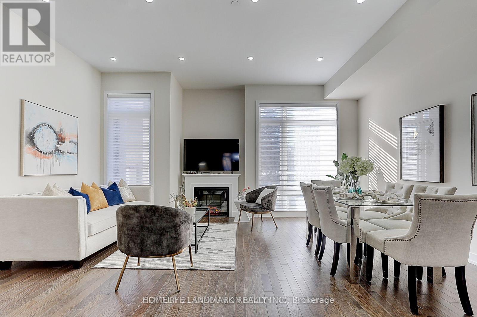 5 Ingersoll Lane, Richmond Hill, Ontario  L4E 1G9 - Photo 4 - N12113939