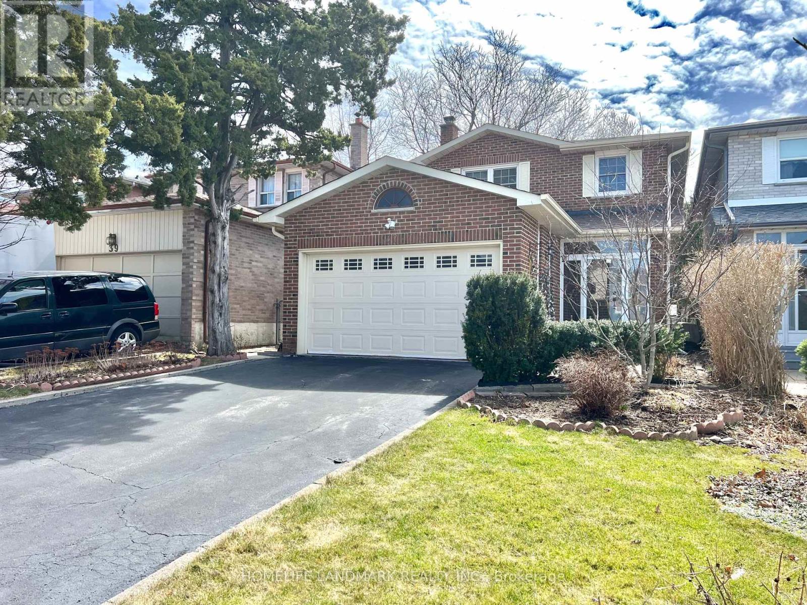 Property at 37 STARGELL CRESCENT image 2